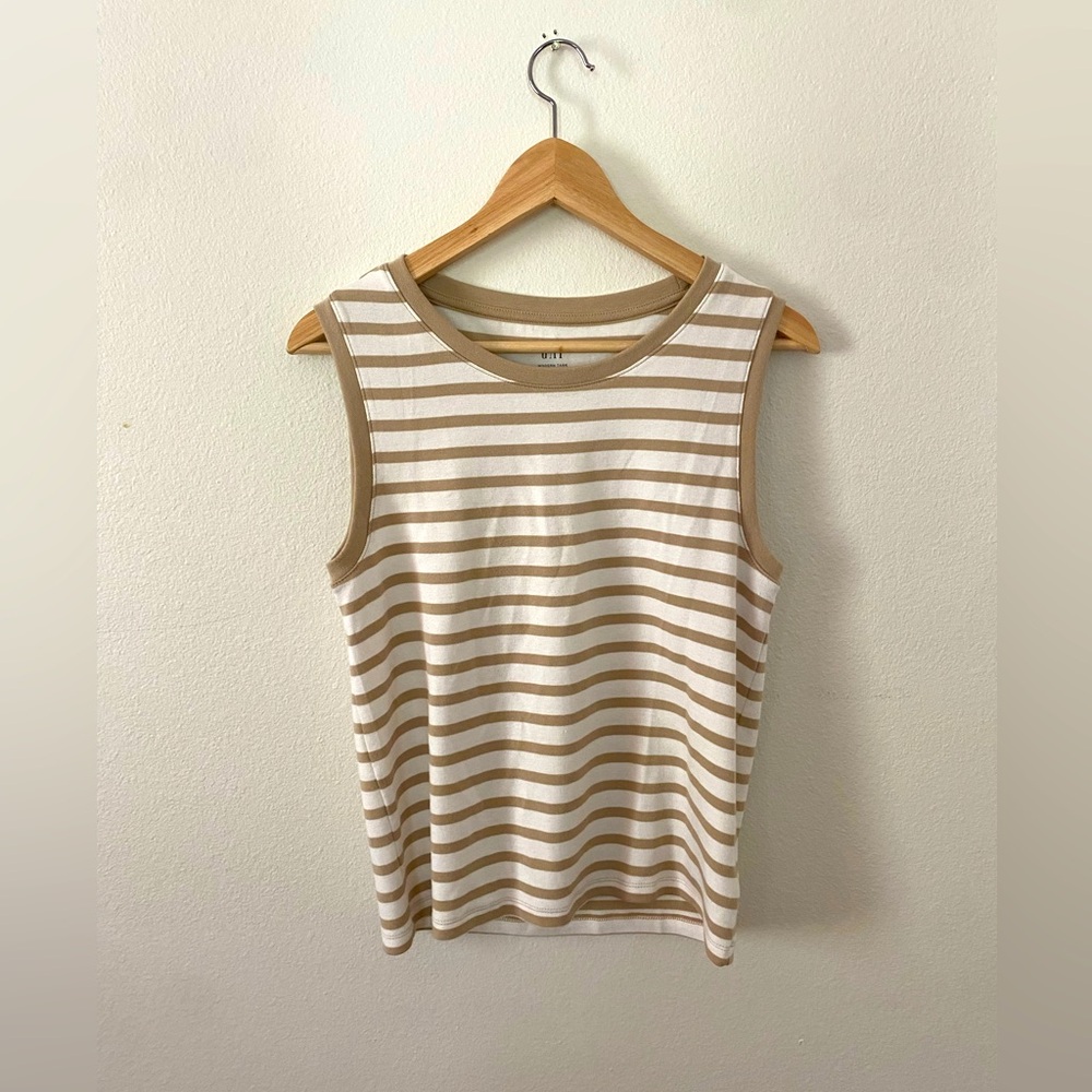 Gap Tank Top